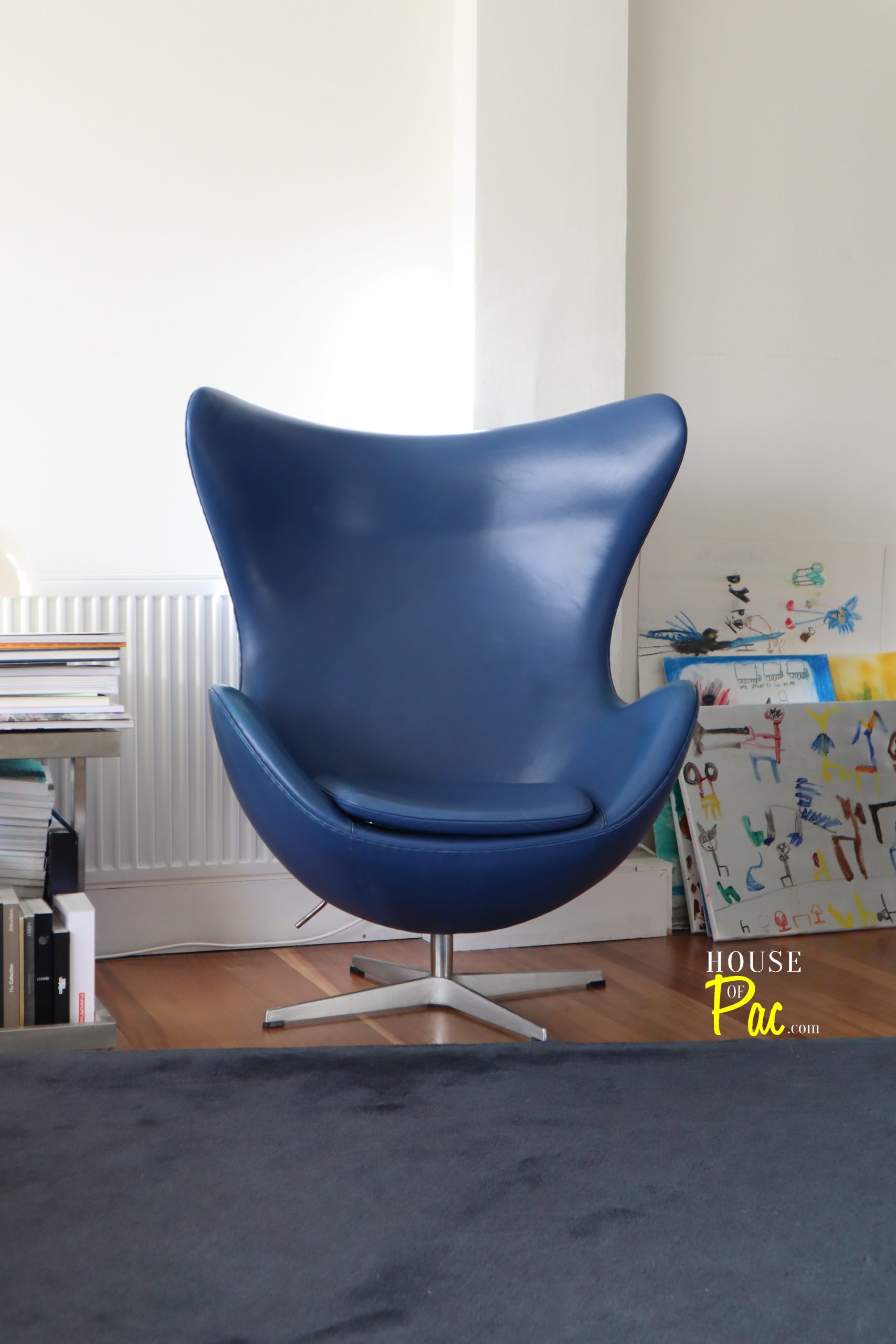 Blue leather Egg chair House of Pac
