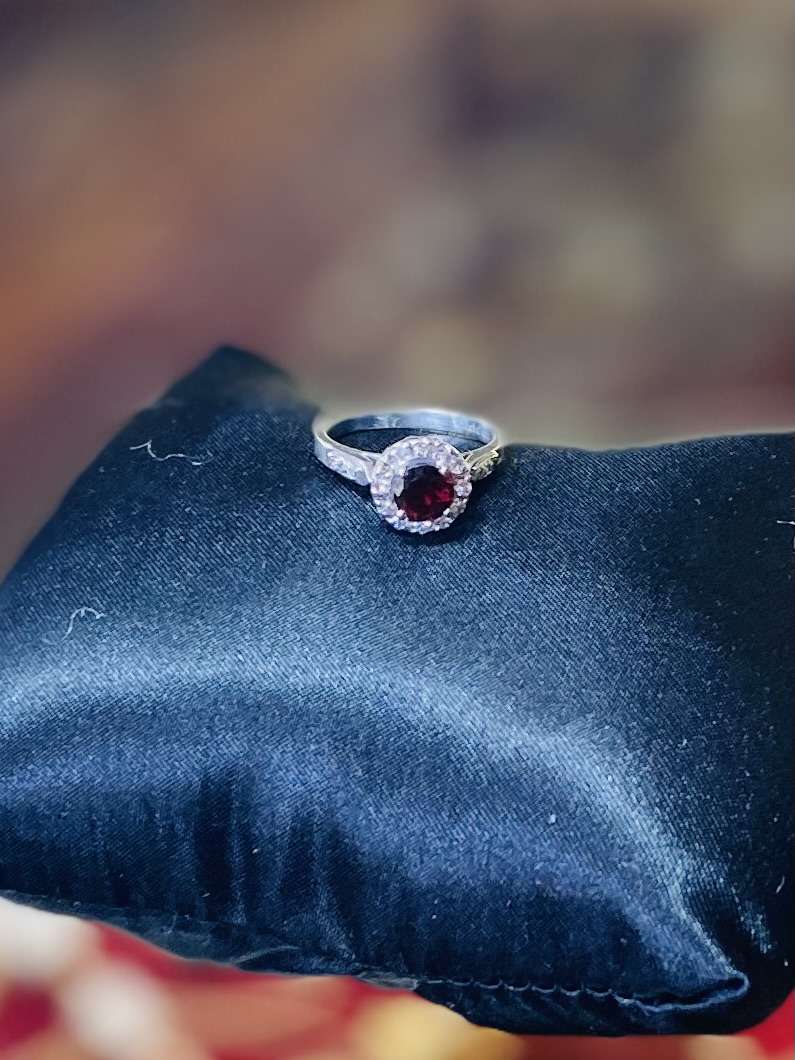 18ct White Gold Platinum & Diamond Ring House Of Treasures