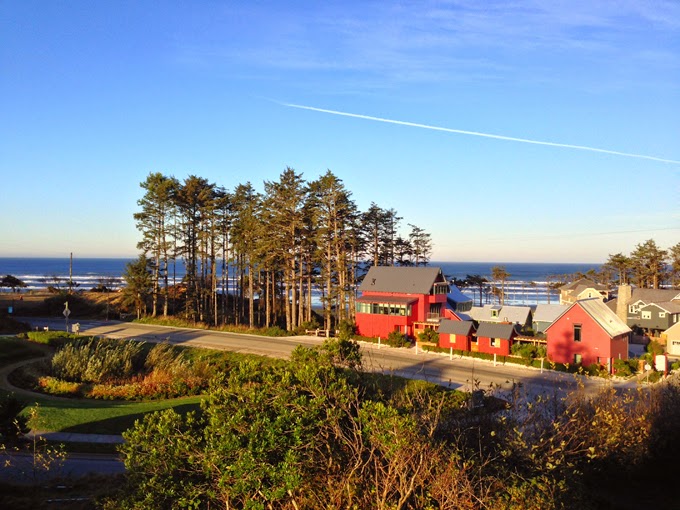 Coastal Haven Seabrook, WA House of Turquoise