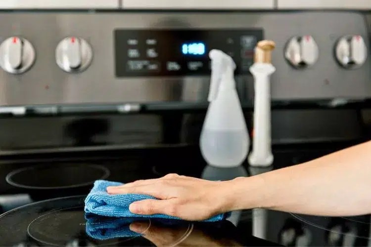 How To Remove Cloudiness From Glass Top Stove In 9 Easy Steps