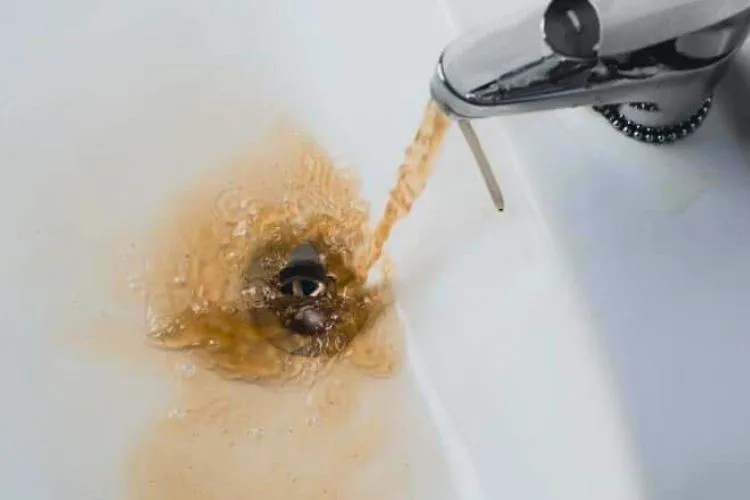 How To Get Sand Out Of Bathtub Drain In 7 Easy Steps