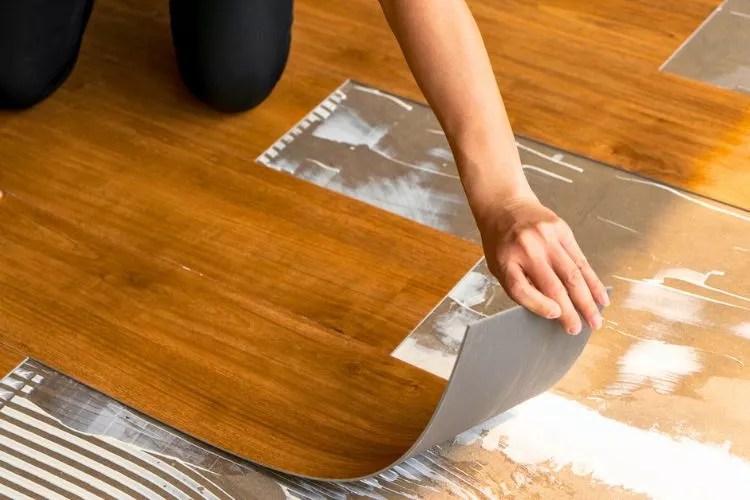Why Is My Vinyl Floor Not Sticking? 6 Common Reasons With Best Fixes
