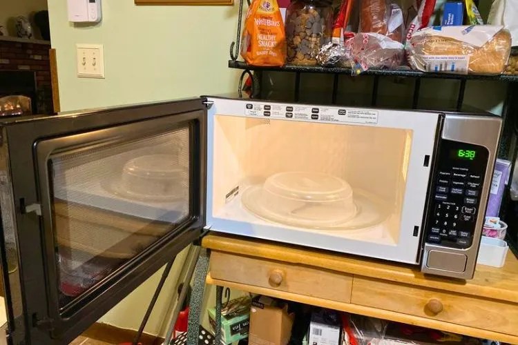 Is A Noisy Microwave Dangerous? My Honest Opinion