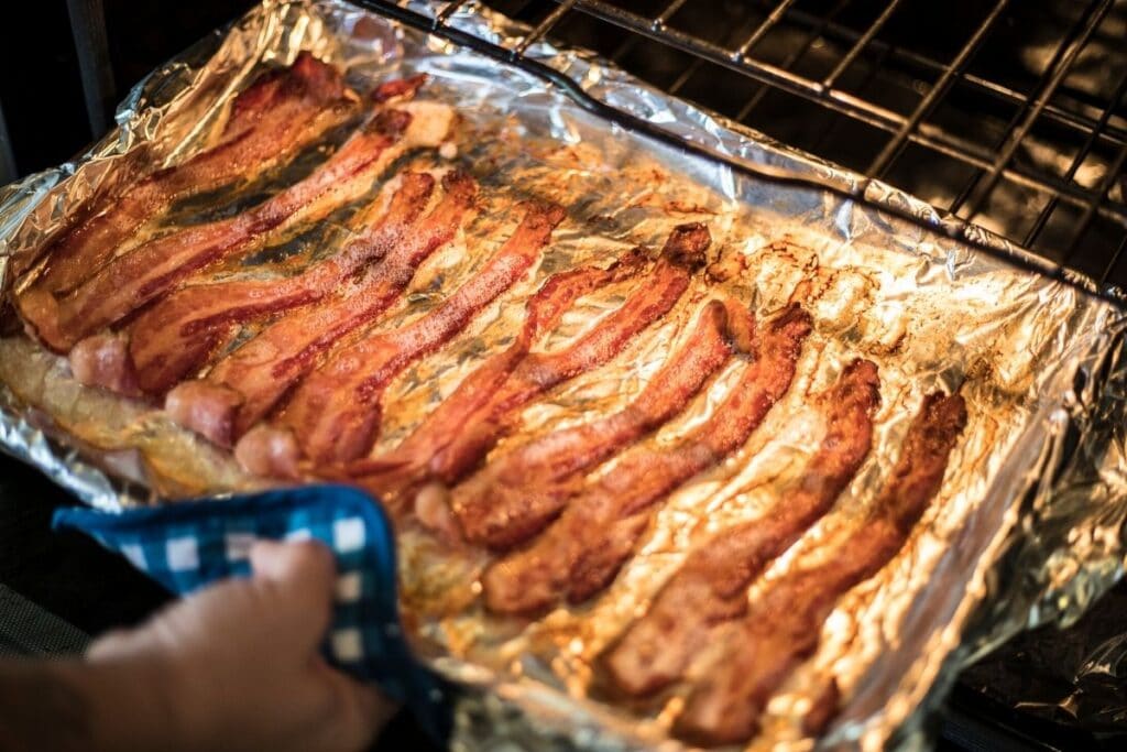 How to Cook Bacon in the Oven