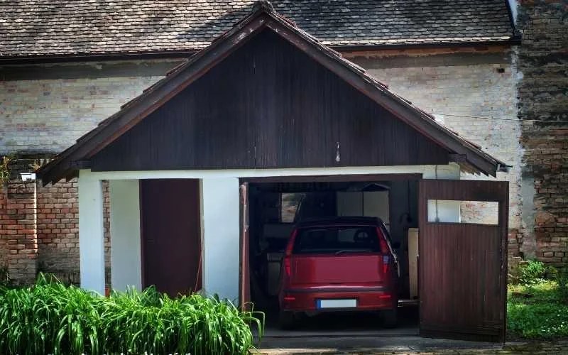 Cost To Build Garage With Rooftop Deck? (Beginners Guide) [2024]