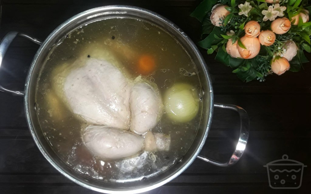 How to Boil Chicken 12 Easy Steps