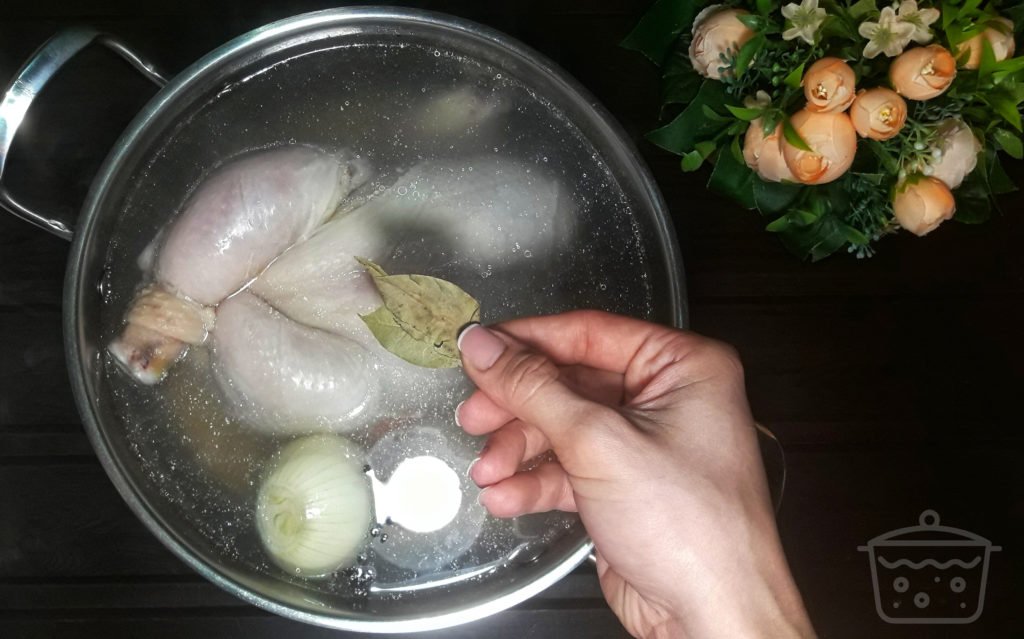How to Boil Chicken 12 Easy Steps