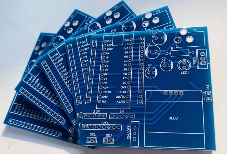 Automated Visitor Counter With 7 Segment Display Circuit Diagram