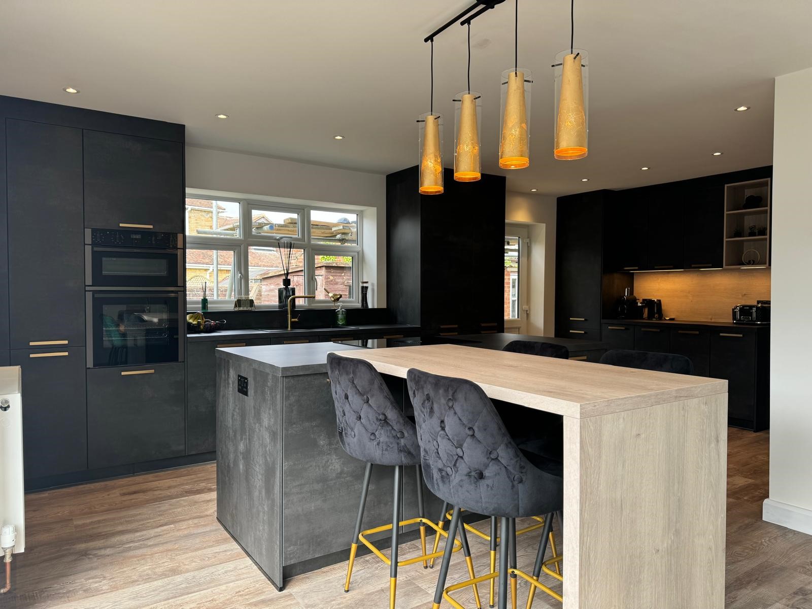 Crook Milton Keynes Kitchen Design Howard Kitchens &. Interiors