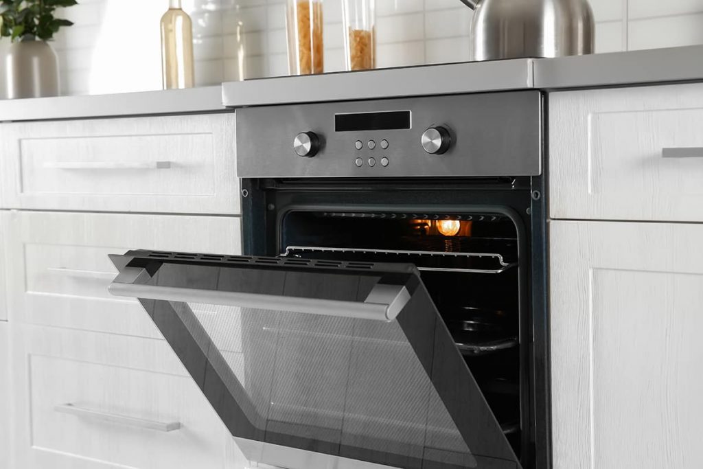 Do Convection Ovens Need Venting? HowdyKitchen