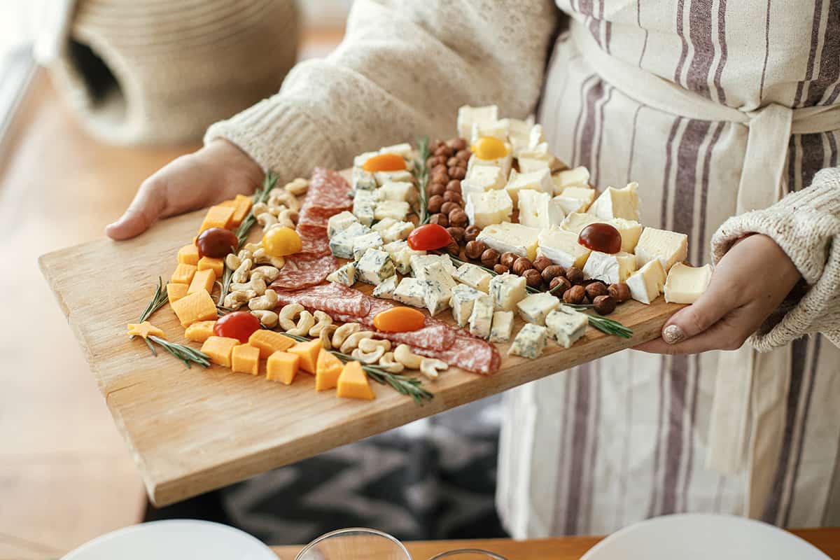 4 Different Types of Charcuterie Boards HowdyKitchen