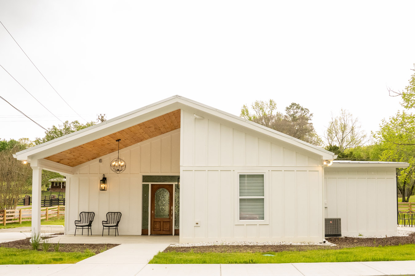 The Cottage Howe Farms