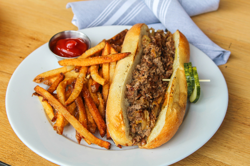 Howells Kitchen & Bar West Midtown Outdoor Patio