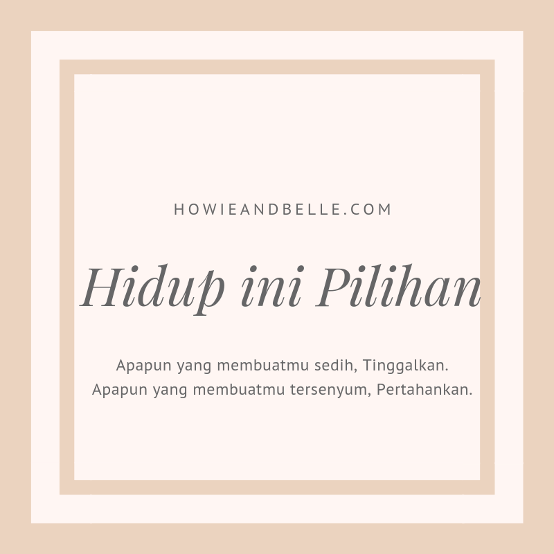 Berusaha Tersenyum Walau Hati Menangis Bahasa Inggris