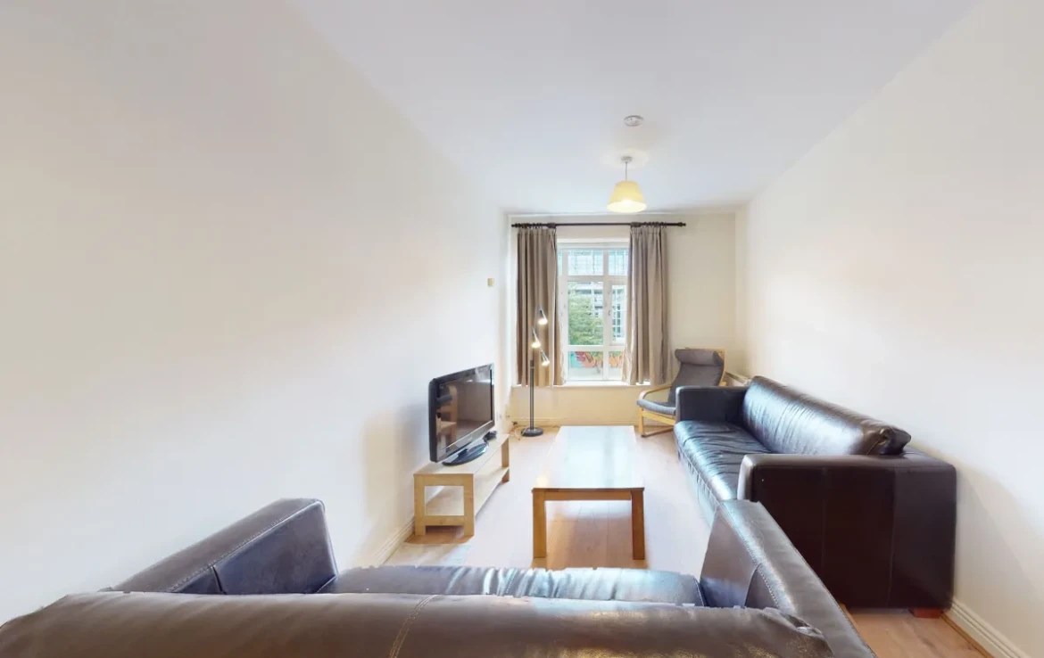 Apartment 15, Glenmalure Court, Dublin 8 Property for Sale or to Let