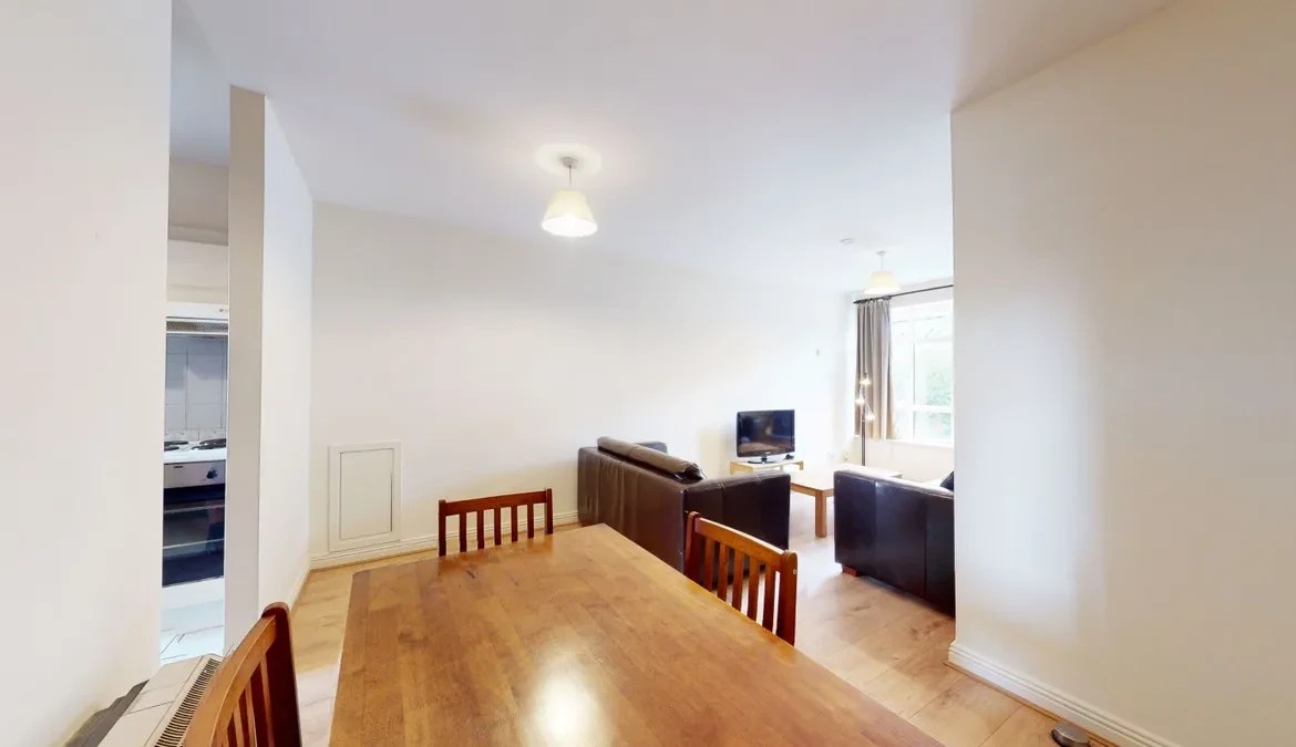 Apartment 15, Glenmalure Court, Dublin 8 Property for Sale or to Let