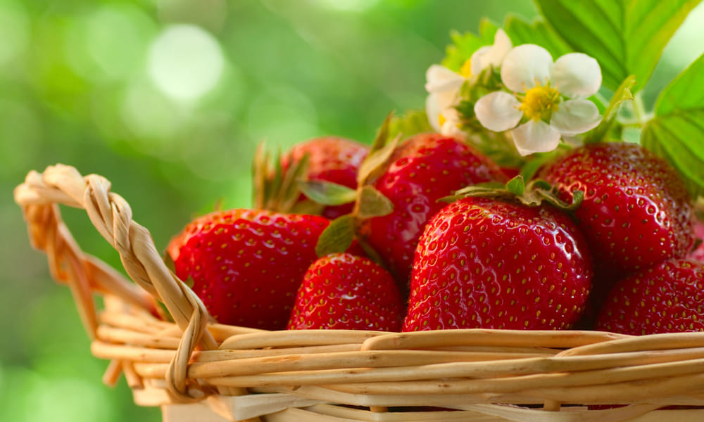 How Many Calories In Strawberries? Find Out Now!