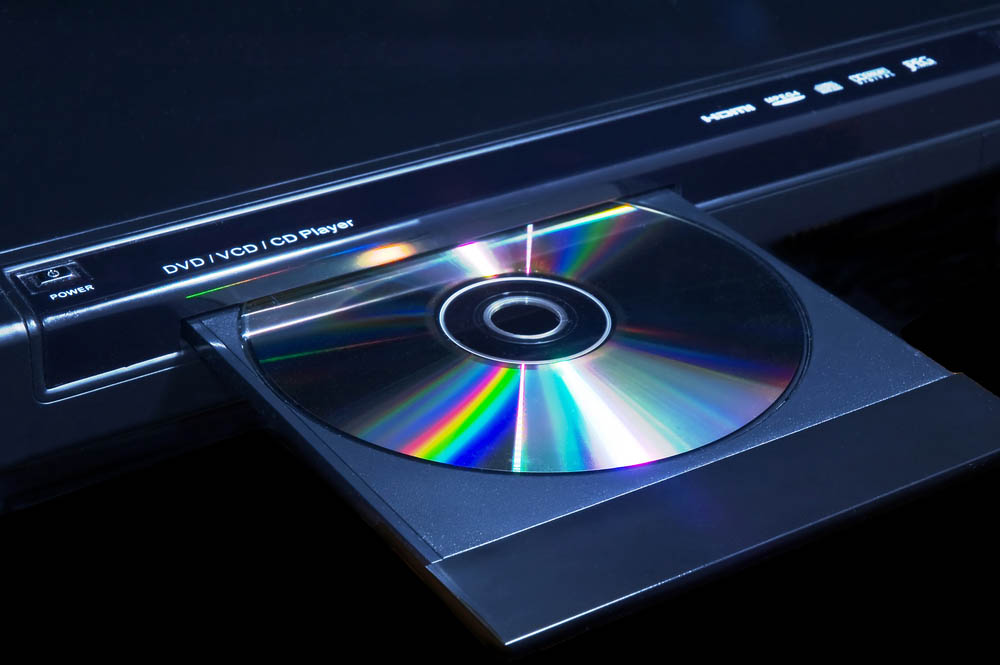 7 Instructions to Clean a DVD Player Easy Steps to Clean Howto