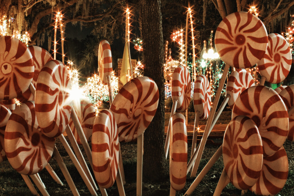 How to Make DIY Giant Lollipops For Christmas Yard Decor How To Build It