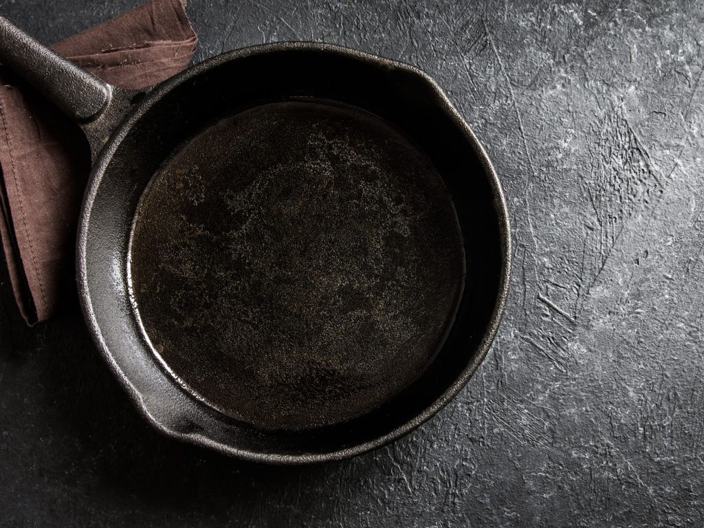 How to Clean Cast Iron How to Clean Things