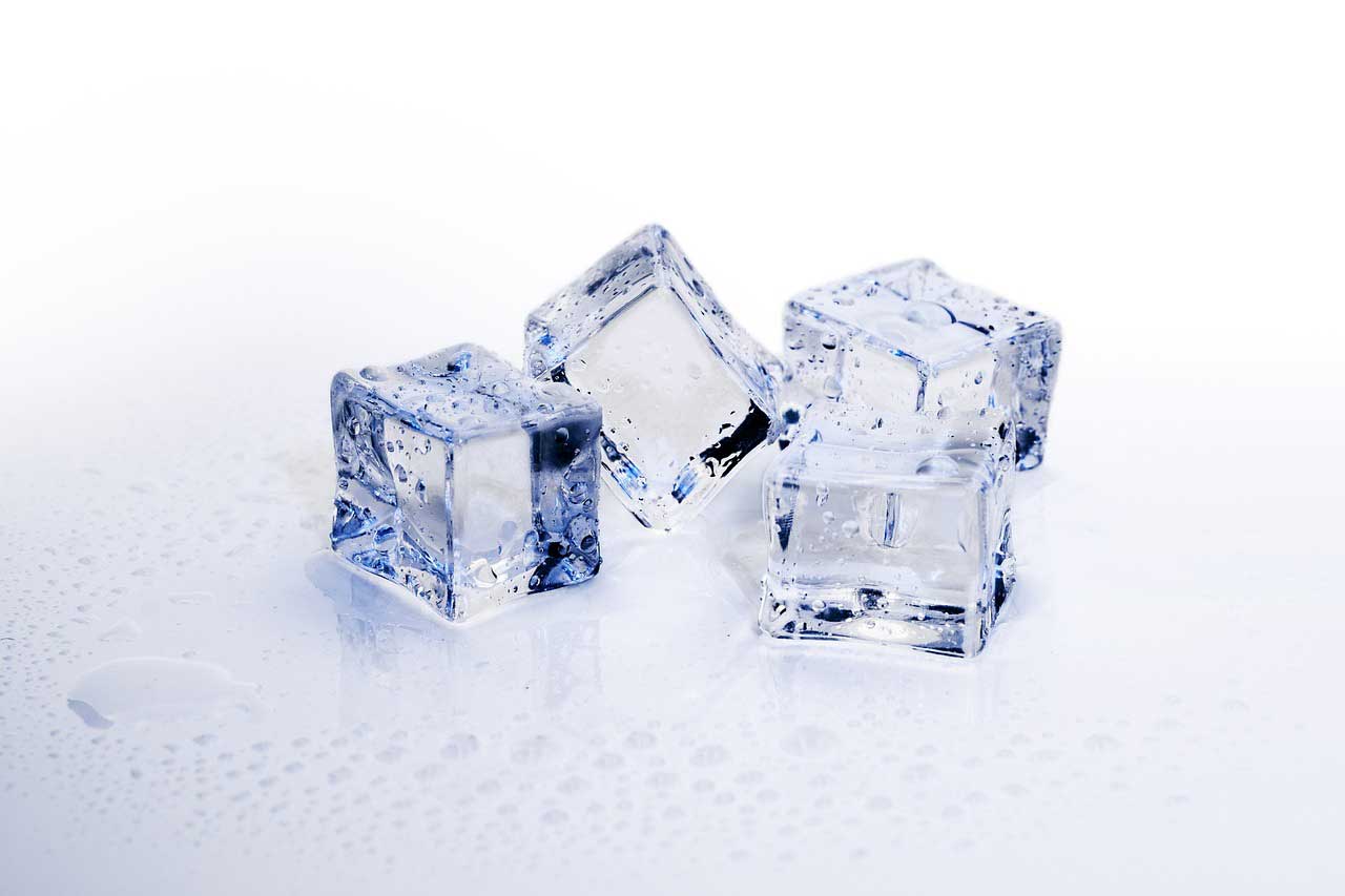 How to Clean a Countertop Ice Maker for Optimal Performance