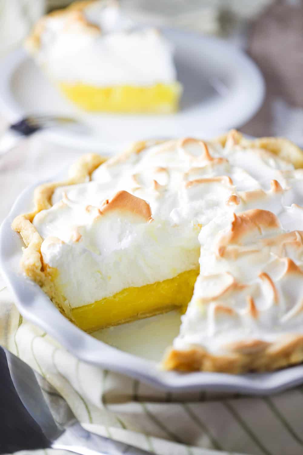 Lemon Meringue Pie (With Video) How To Feed A Loon
