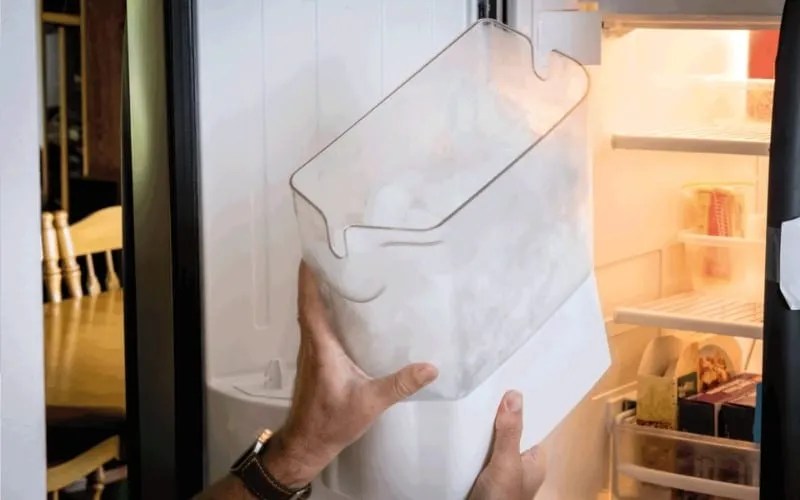 GE Ice Maker Leaking Water Into Bin? how to fix in 7 easy steps How