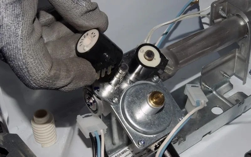 Speed Queen dryer Not Heating? 4 causes easy Troubleshooting Guide