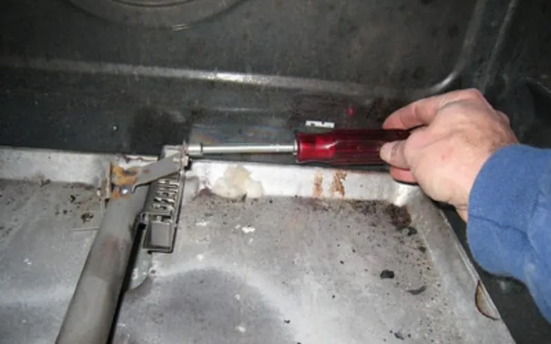 How To Replace Gas Igniter In Oven 5 steps With Easy Instructions