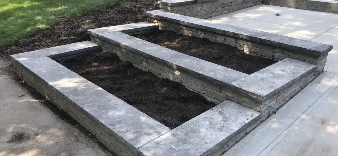 How Much Does a Retaining Wall Cost How to Hardscape