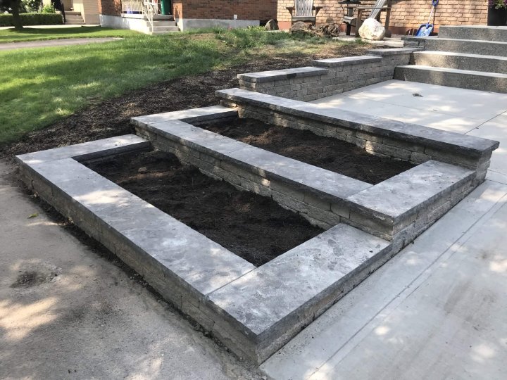 How Much Does a Retaining Wall Cost How to Hardscape