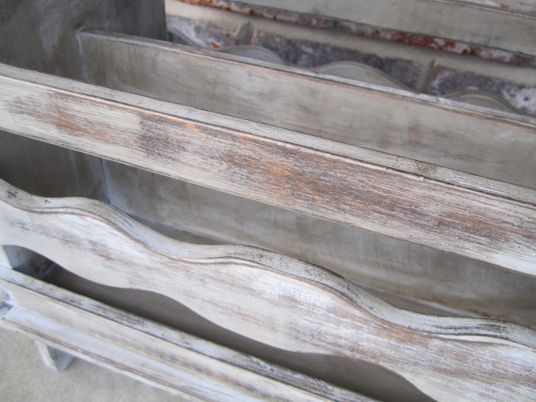 Driftwood Table 1st Project with Chalk Paint How to Nest for Less™