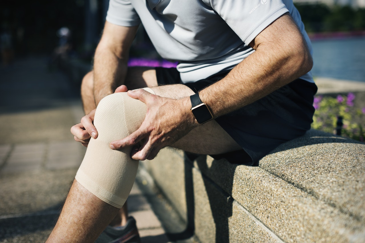 5 Effective Ways to Prevent & Treat Runner's Knee