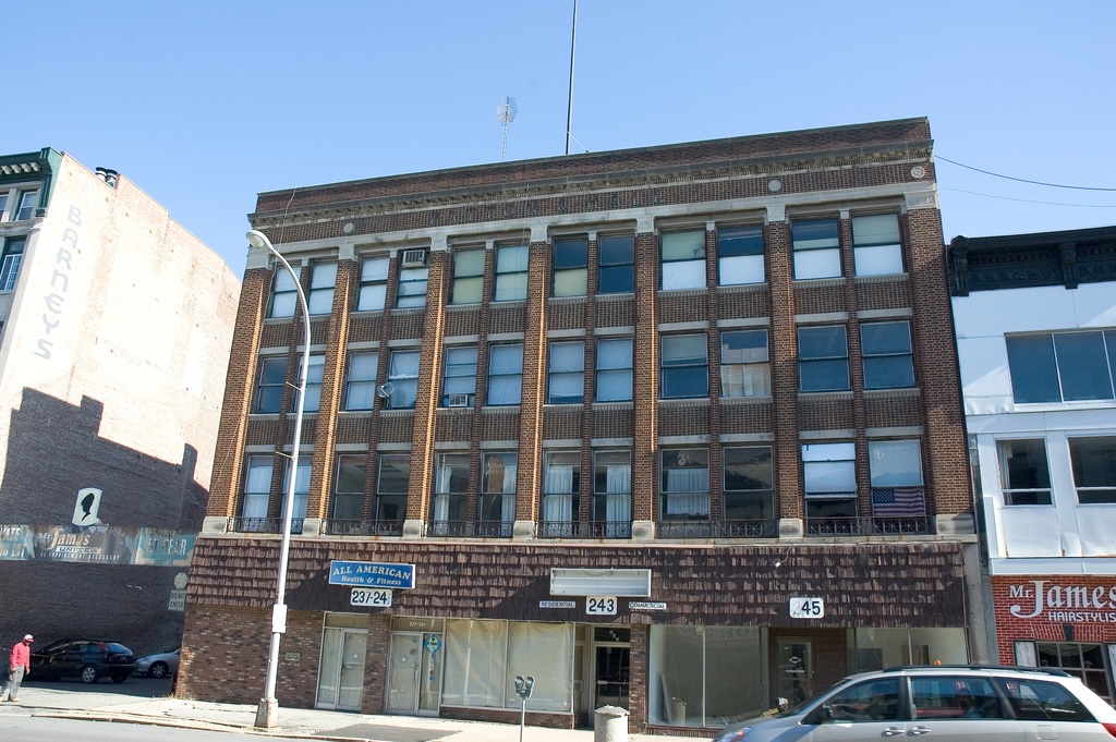 Patton & Hall Hoxsie!