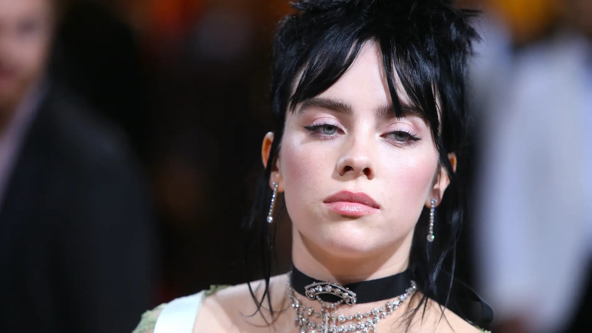 La reflexión de Billie Eilish sobre su cuerpo "Nunca me he sentido(03)