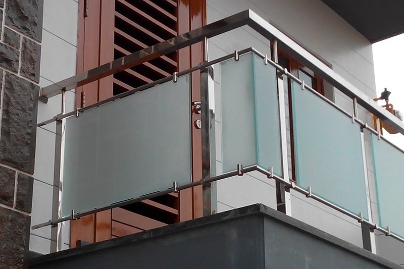 Elevation Railing HP Doors and Windows