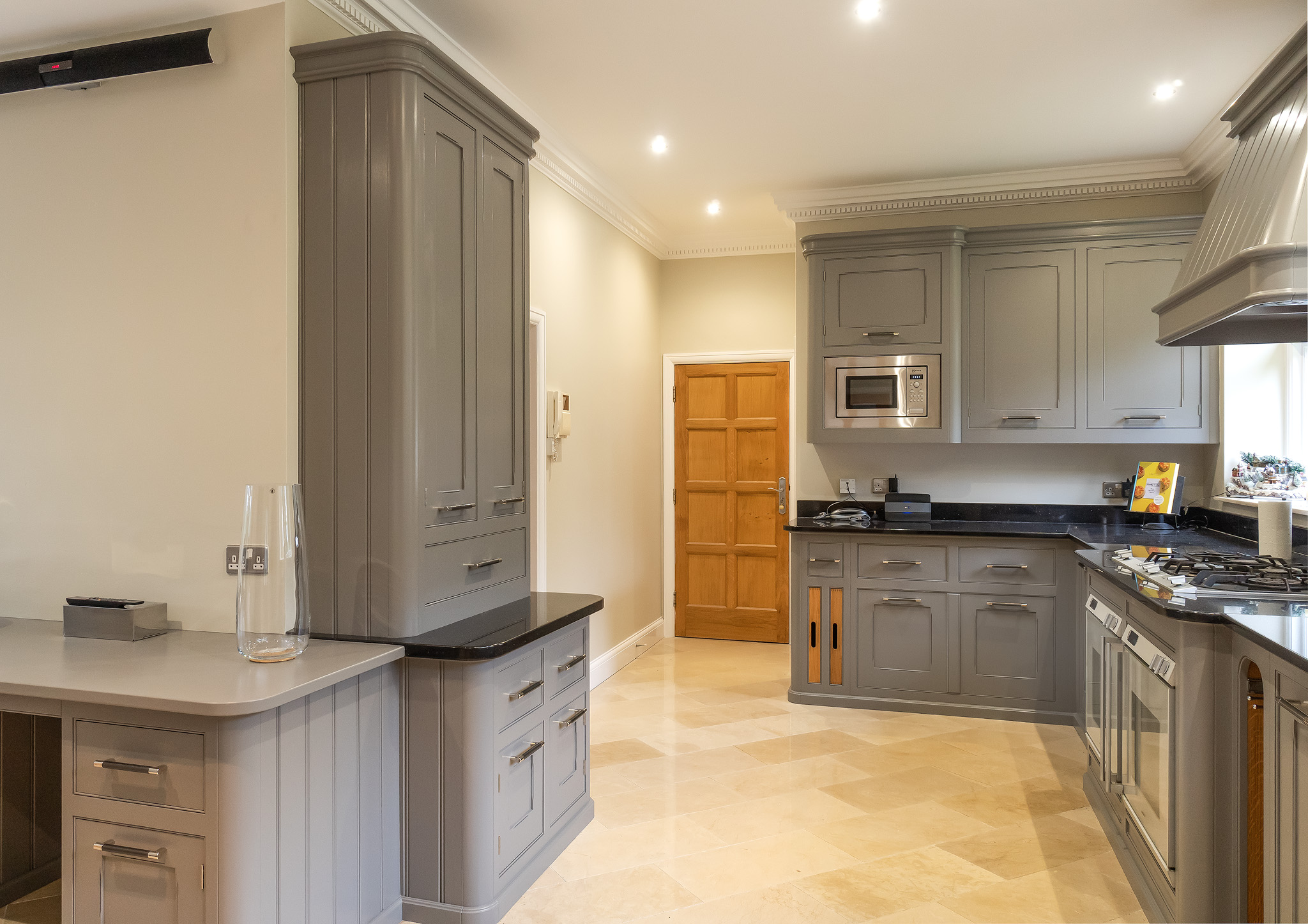 Mark Wilkinson Kitchen painters London specialist kitchen painters