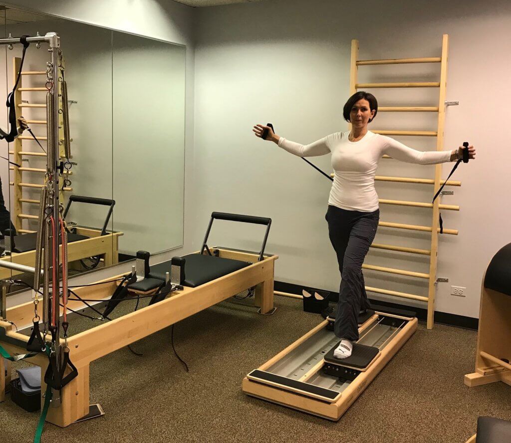 Morning pilates workout with trainer in Chicago Studio "HD"