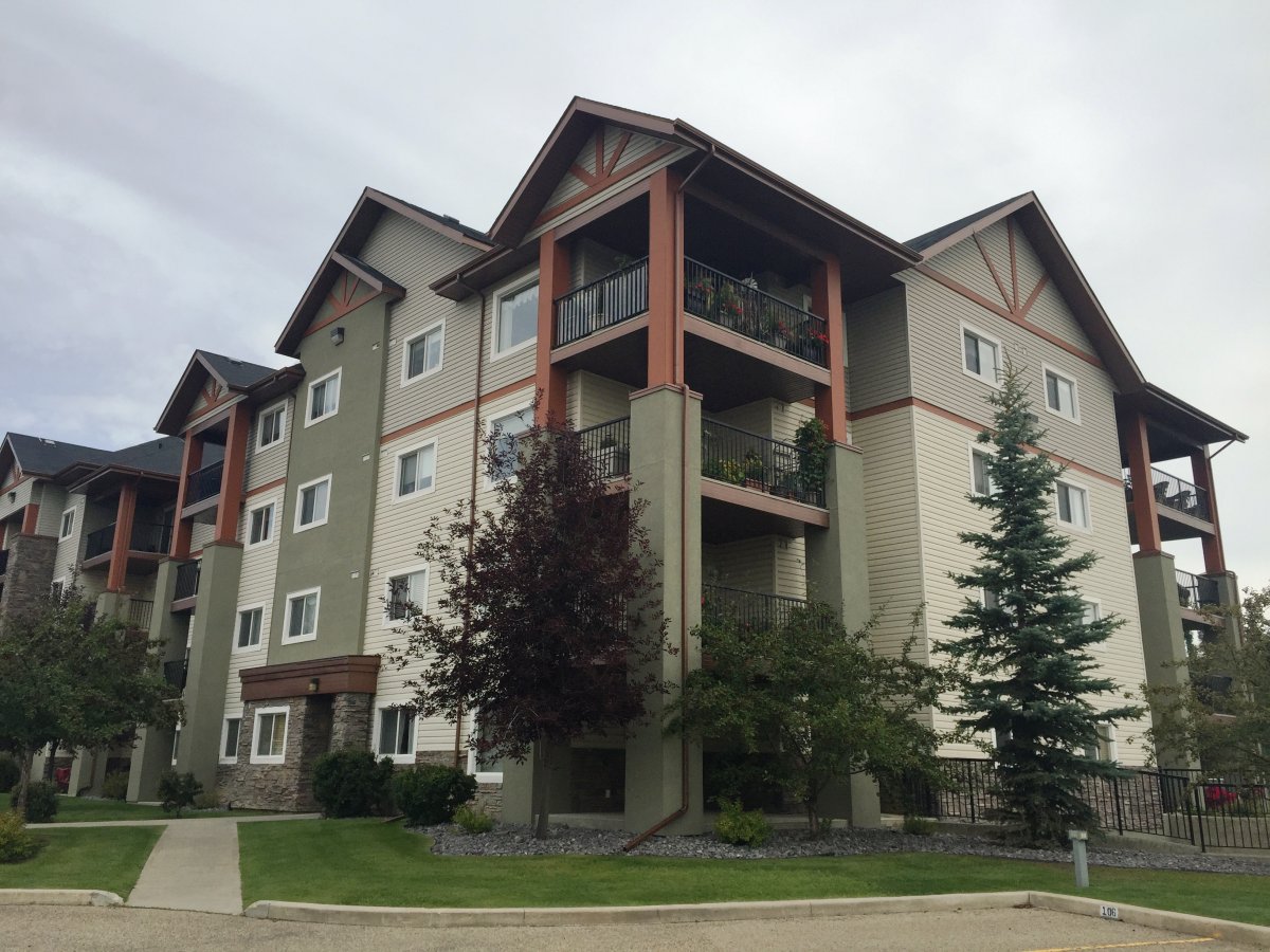Red Deer Condo For Rent 2 Bedrooms 2 Bathrooms Price 1395