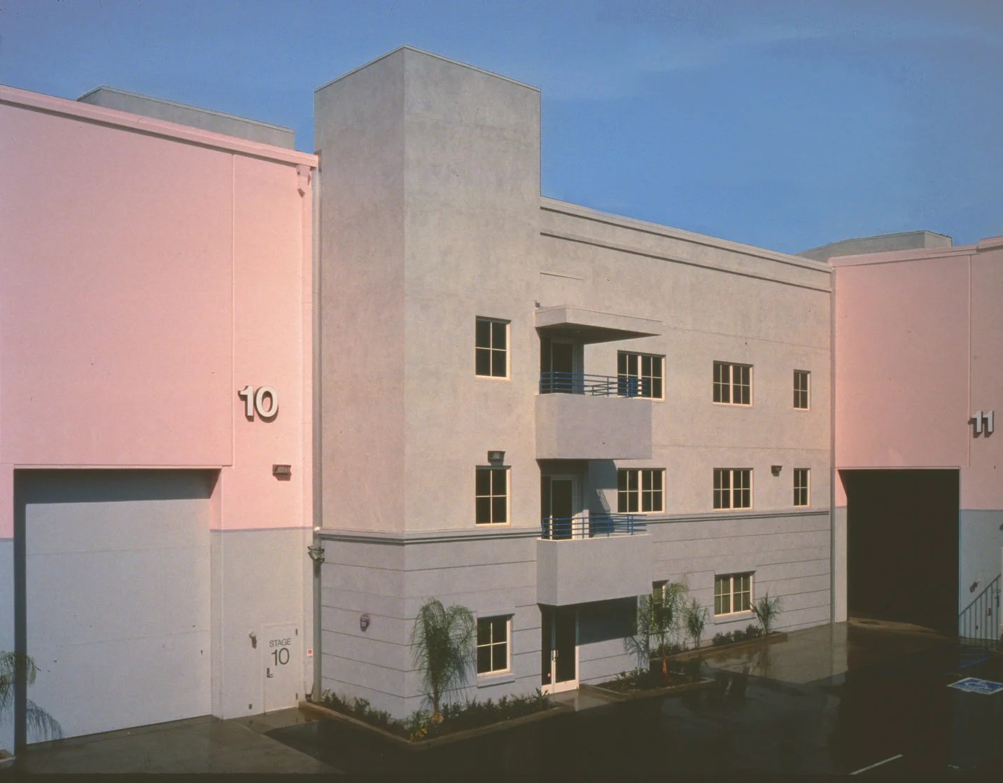 Hollywood Center Studios House & Robertson Architects, Inc.
