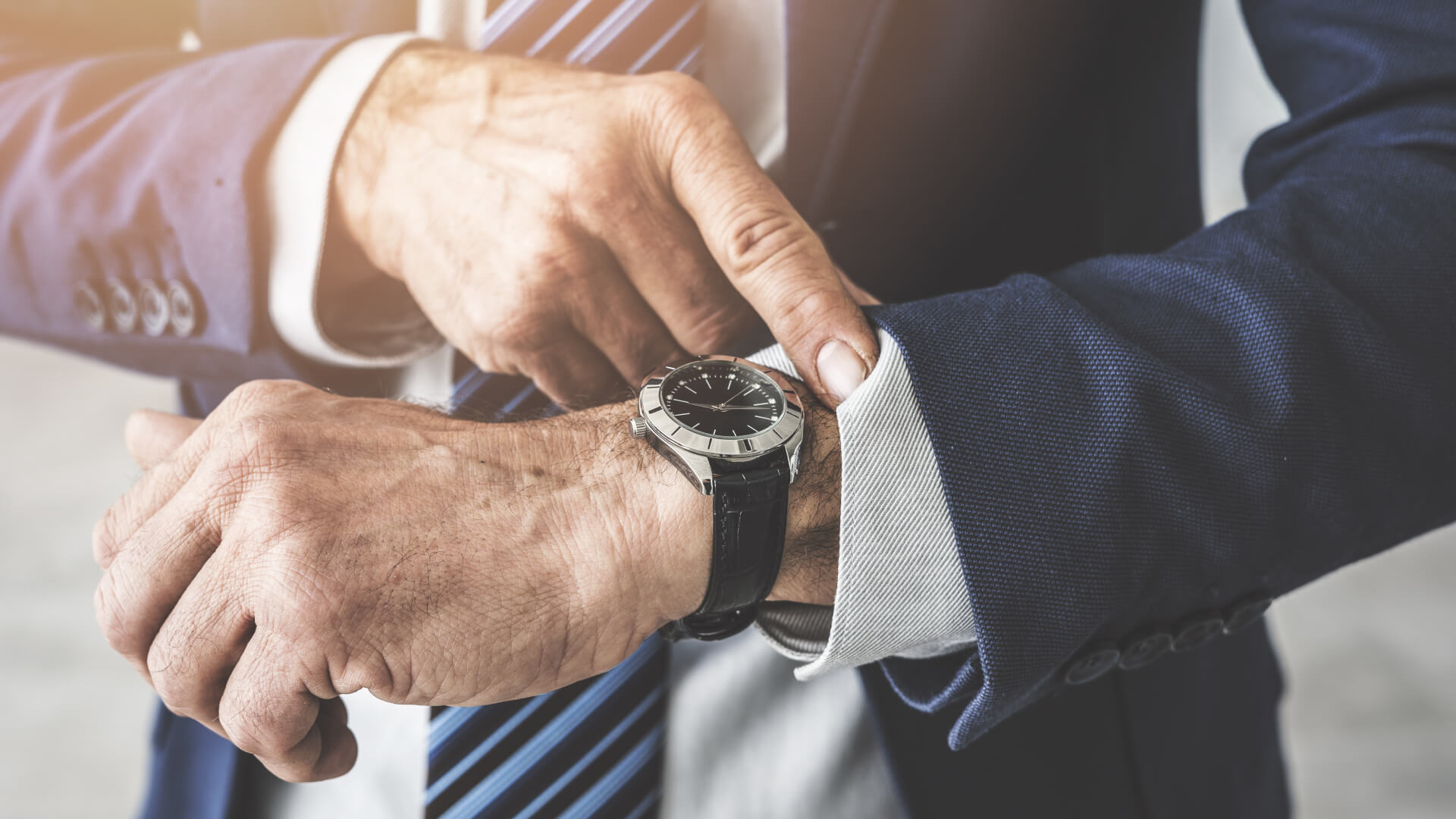 Läs om vad som gäller med Arbetstidslagen hrexpert.se