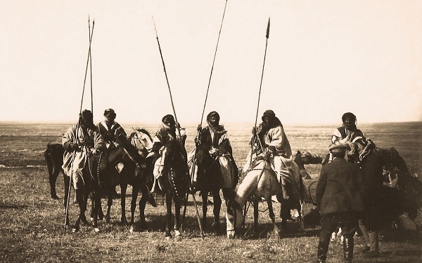 من هم آل خماش القحطاني