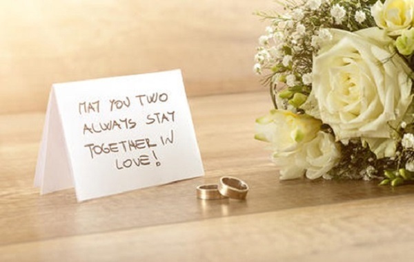 عبارات تهنئة الأصدقاء على الخطبة