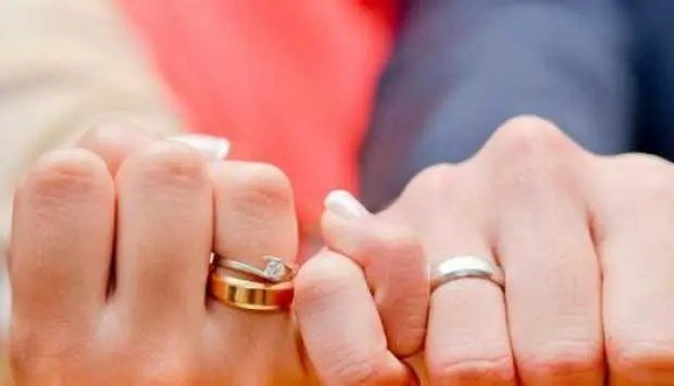 افضل الكلمات للتهنئة بالخطوبة السعيدة