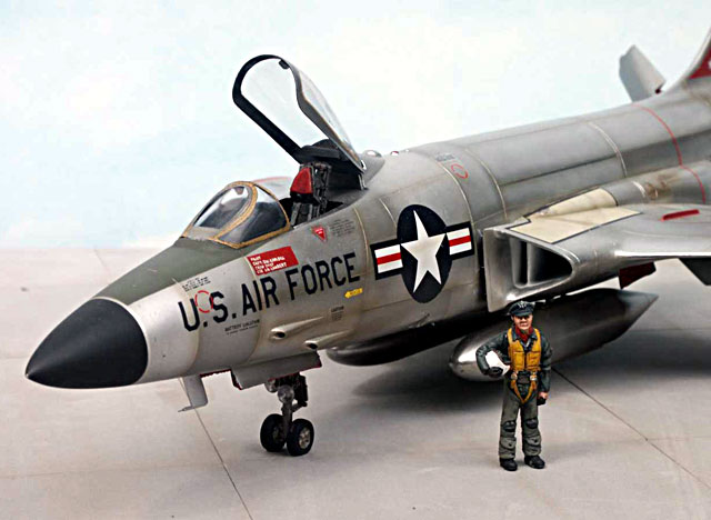 F 101 Voodoo Model Kit