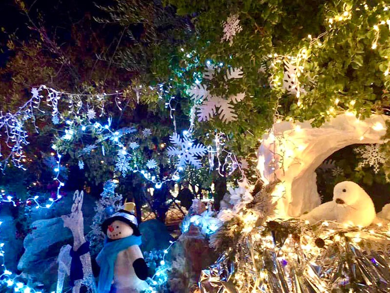 Ramona Courtyard Christmas Set to Celebrate Community The Hemet & San