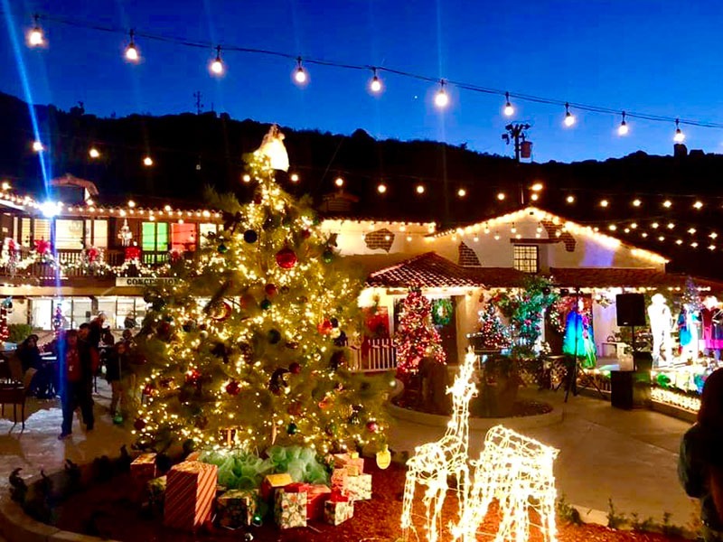 Ramona Courtyard Christmas Set to Celebrate Community The Hemet & San