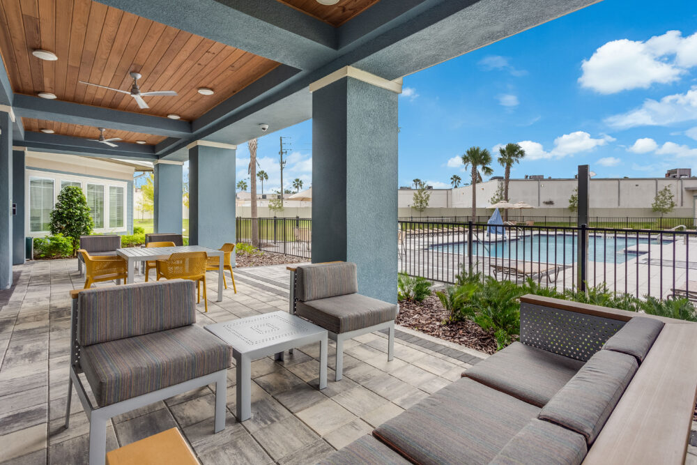 Oaks at Lakeside Bradenton, FL Housing Trust Group