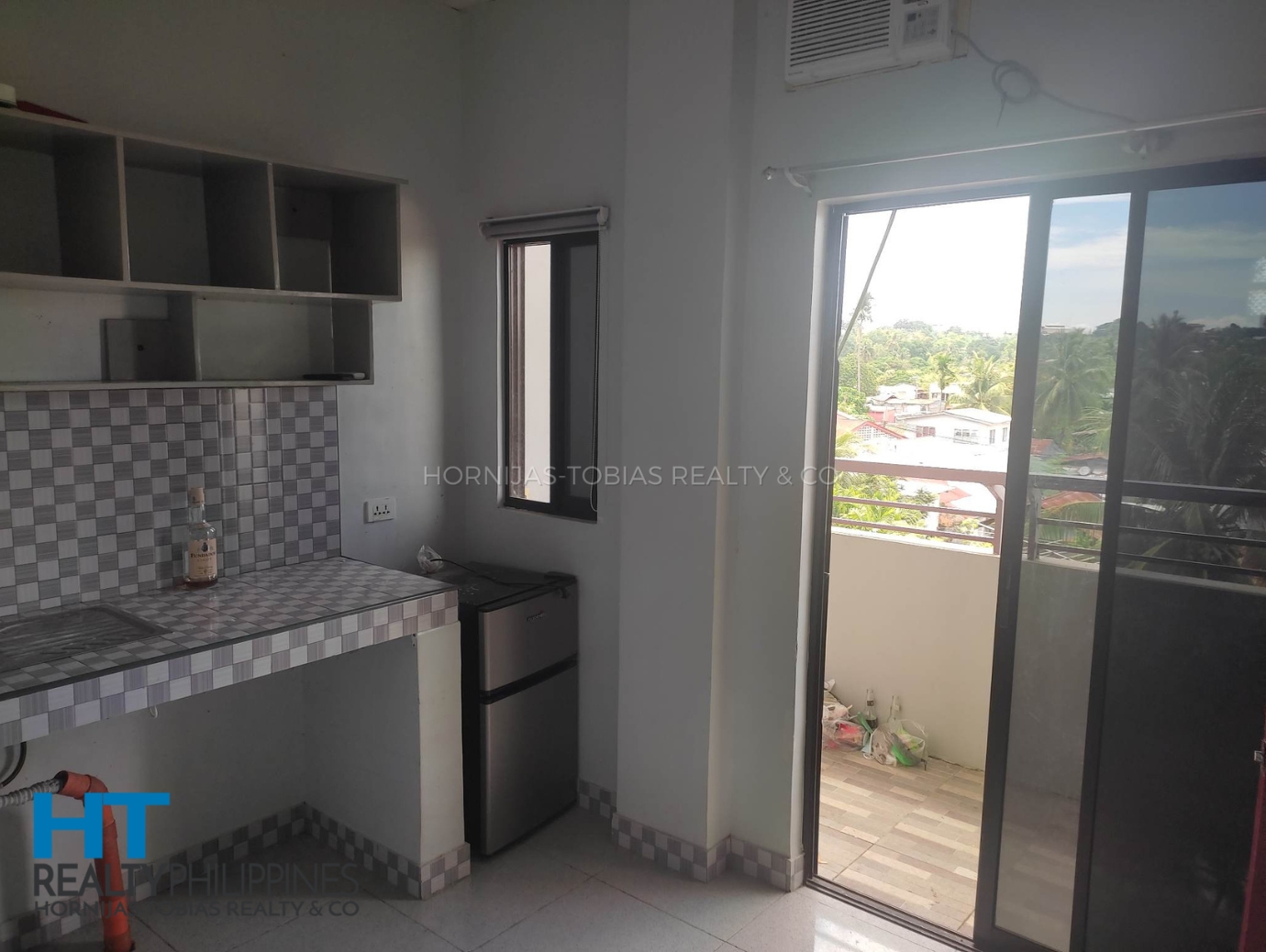 12door 4Floor Apartment Building in Buhangin, Davao