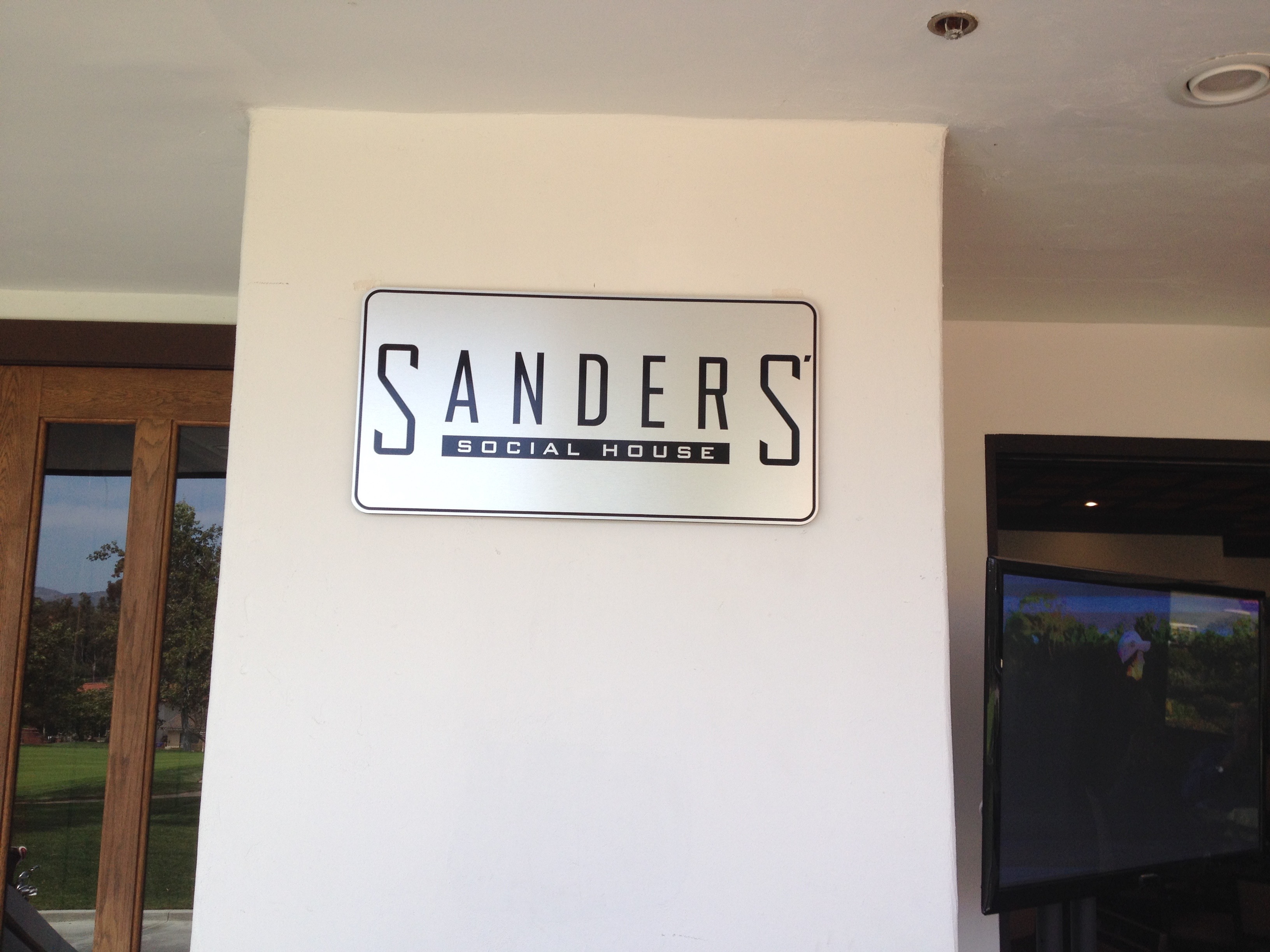 Dimensional Lettering HTS Signs System